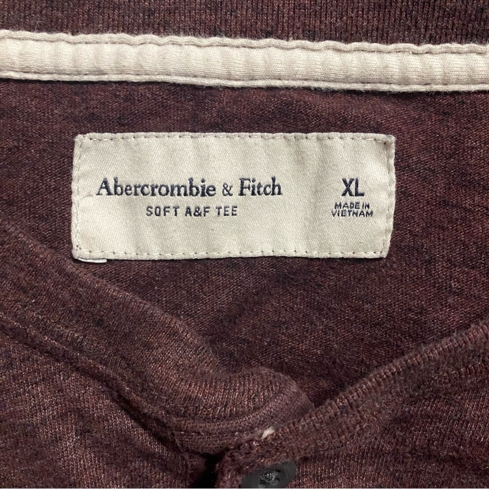 Abercrombie & Fitch Heathered Purple Soft Henley T Shirt Top - Picture 4 of 5